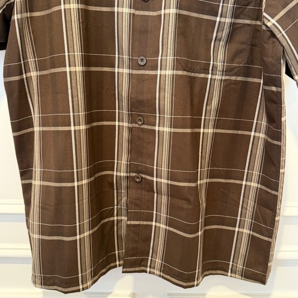 Yago Men's Large Brown Plaid Short Sleeve Button-Down Shirt - Picture 3 of 7